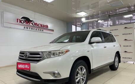 Toyota Highlander III, 2011 год, 1 550 000 рублей, 1 фотография