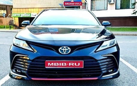Toyota Camry, 2021 год, 3 100 000 рублей, 1 фотография