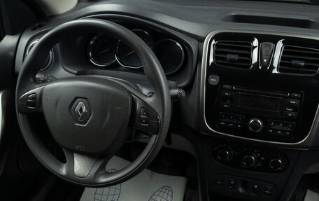 Renault Logan II, 2016 год, 859 000 рублей, 9 фотография