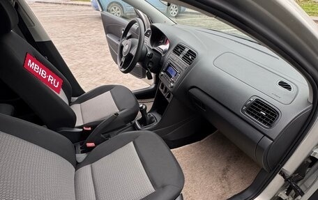 Volkswagen Polo VI (EU Market), 2012 год, 1 230 000 рублей, 17 фотография