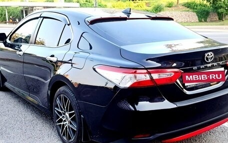 Toyota Camry, 2021 год, 3 100 000 рублей, 4 фотография