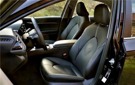 Toyota Camry, 2021 год, 3 100 000 рублей, 6 фотография