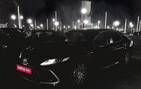 Toyota Camry, 2021 год, 3 100 000 рублей, 10 фотография