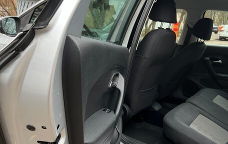 Volkswagen Polo VI (EU Market), 2013 год, 900 000 рублей, 27 фотография