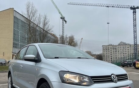 Volkswagen Polo VI (EU Market), 2013 год, 900 000 рублей, 17 фотография