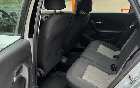 Volkswagen Polo VI (EU Market), 2013 год, 900 000 рублей, 33 фотография