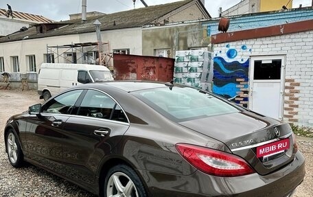 Mercedes-Benz CLS, 2015 год, 2 800 000 рублей, 3 фотография