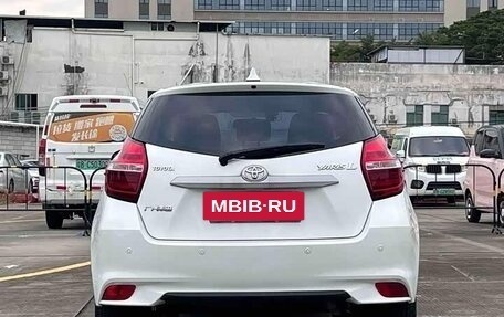 Toyota Yaris XP150 рестайлинг, 2022 год, 1 210 000 рублей, 5 фотография