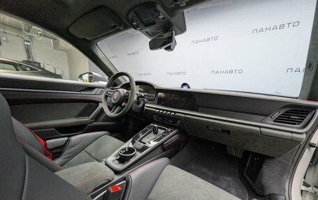 Porsche 911, 2025 год, 25 600 000 рублей, 6 фотография