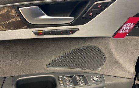 Audi A8, 2015 год, 2 350 000 рублей, 13 фотография