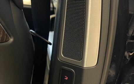 Audi A8, 2015 год, 2 350 000 рублей, 24 фотография