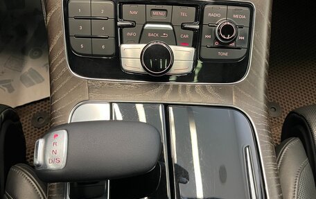 Audi A8, 2015 год, 2 350 000 рублей, 36 фотография