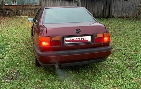 Volkswagen Vento, 1992 год, 95 000 рублей, 3 фотография