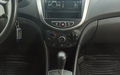 Hyundai Solaris II рестайлинг, 2012 год, 970 000 рублей, 13 фотография