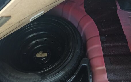 Hyundai Solaris II рестайлинг, 2012 год, 970 000 рублей, 32 фотография