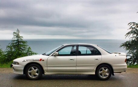 Mitsubishi Galant VIII, 1994 год, 450 000 рублей, 2 фотография