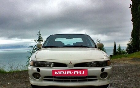 Mitsubishi Galant VIII, 1994 год, 450 000 рублей, 8 фотография