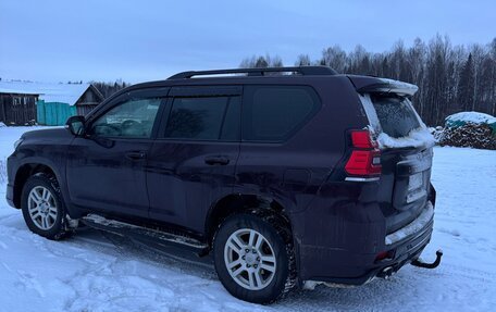 Toyota Land Cruiser Prado 150 рестайлинг 2, 2011 год, 2 650 000 рублей, 16 фотография