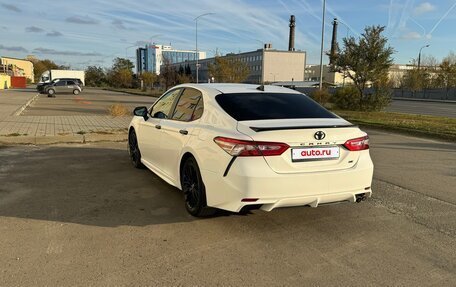 Toyota Camry, 2019 год, 2 250 000 рублей, 9 фотография