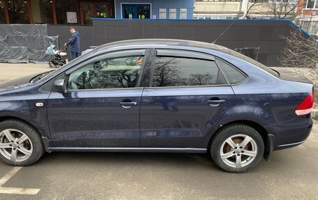 Volkswagen Polo VI (EU Market), 2012 год, 800 000 рублей, 7 фотография