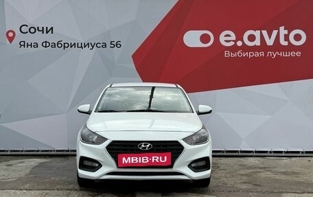Hyundai Solaris II рестайлинг, 2018 год, 1 350 000 рублей, 2 фотография
