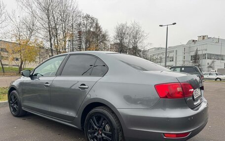 Volkswagen Jetta VI, 2012 год, 900 000 рублей, 4 фотография