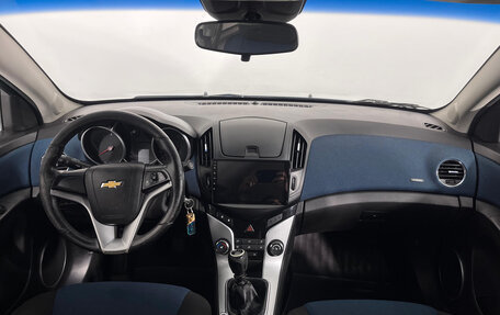 Chevrolet Cruze II, 2013 год, 815 000 рублей, 9 фотография