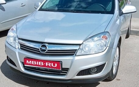 Opel Astra H, 2012 год, 520 000 рублей, 1 фотография