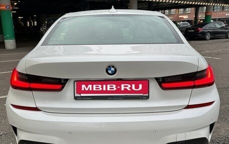 BMW 3 серия, 2019 год, 4 100 000 рублей, 6 фотография