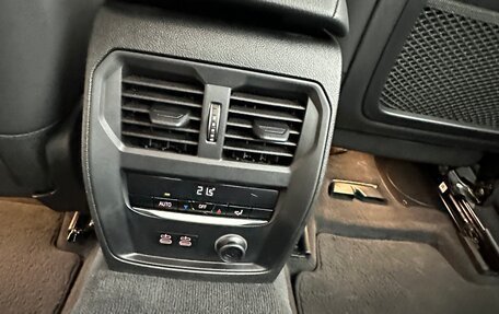 BMW 3 серия, 2019 год, 4 100 000 рублей, 22 фотография