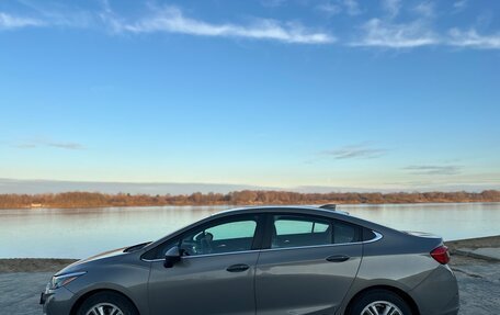 Chevrolet Cruze II, 2018 год, 1 400 000 рублей, 2 фотография