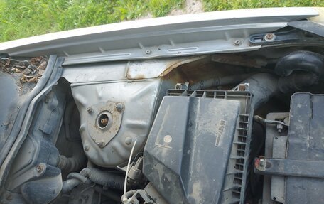 Nissan Wingroad III, 2002 год, 240 000 рублей, 7 фотография