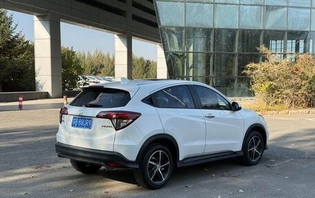 Honda Vezel, 2022 год, 1 515 000 рублей, 6 фотография