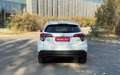 Honda Vezel, 2022 год, 1 515 000 рублей, 4 фотография