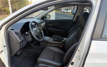 Honda Vezel, 2022 год, 1 515 000 рублей, 13 фотография