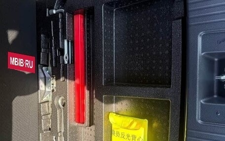 Honda Vezel, 2022 год, 1 520 000 рублей, 14 фотография