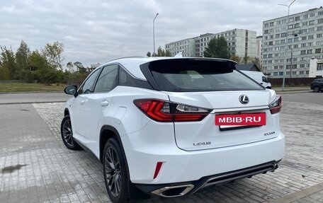 Lexus RX IV рестайлинг, 2017 год, 3 500 000 рублей, 6 фотография