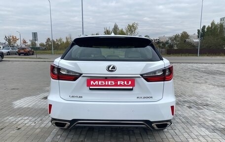 Lexus RX IV рестайлинг, 2017 год, 3 500 000 рублей, 5 фотография