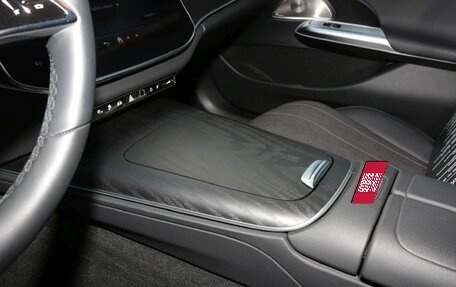 Mercedes-Benz E-Класс, 2025 год, 6 750 000 рублей, 14 фотография