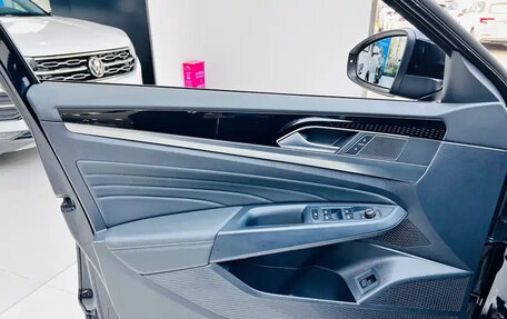 Volkswagen Passat B8 рестайлинг, 2022 год, 1 549 000 рублей, 12 фотография