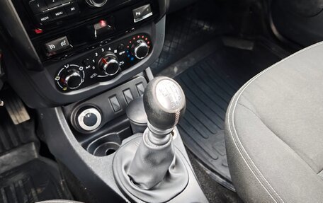 Renault Duster I рестайлинг, 2015 год, 1 050 000 рублей, 17 фотография