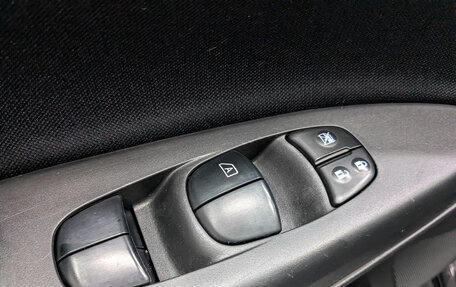 Nissan Sentra, 2017 год, 1 250 000 рублей, 24 фотография