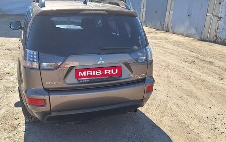 Mitsubishi Outlander III рестайлинг 3, 2011 год, 1 200 000 рублей, 3 фотография