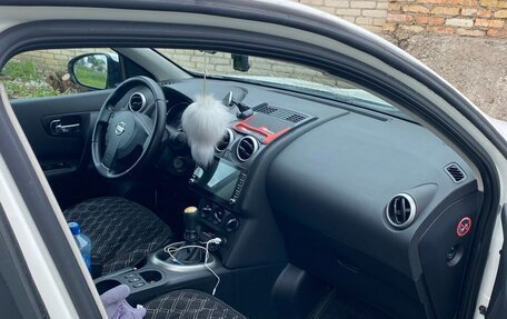 Nissan Qashqai, 2011 год, 990 000 рублей, 8 фотография