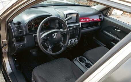 Honda CR-V II рестайлинг, 2005 год, 825 000 рублей, 13 фотография