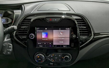 Renault Kaptur I рестайлинг, 2021 год, 1 690 000 рублей, 23 фотография