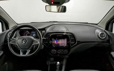 Renault Kaptur I рестайлинг, 2021 год, 1 690 000 рублей, 22 фотография