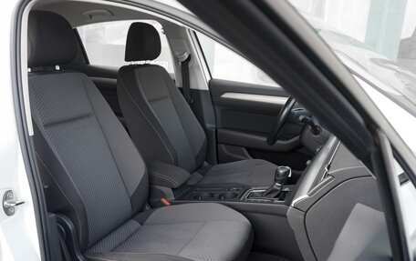 Volkswagen Passat B8 рестайлинг, 2016 год, 1 499 000 рублей, 8 фотография