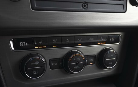 Volkswagen Passat B8 рестайлинг, 2016 год, 1 499 000 рублей, 12 фотография