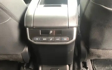 Toyota Highlander, 2022 год, 4 340 000 рублей, 17 фотография